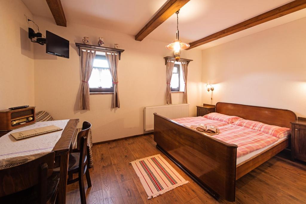 Penzion Stary Hostinec Banska Stiavnica Exterior photo